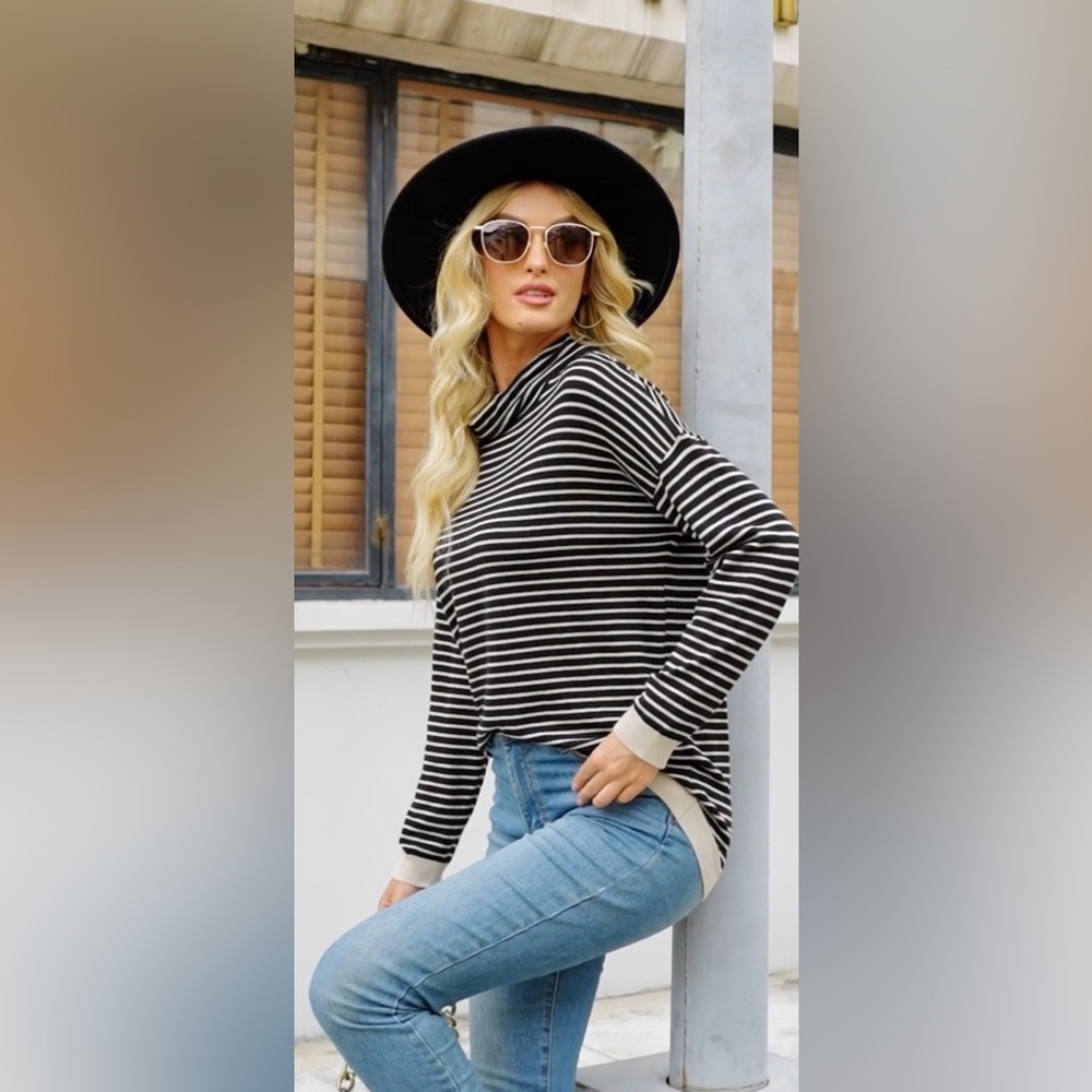 NEW Cnlinkco‎ Women’s XL Black & Tan Striped Loose Turtleneck Sweater